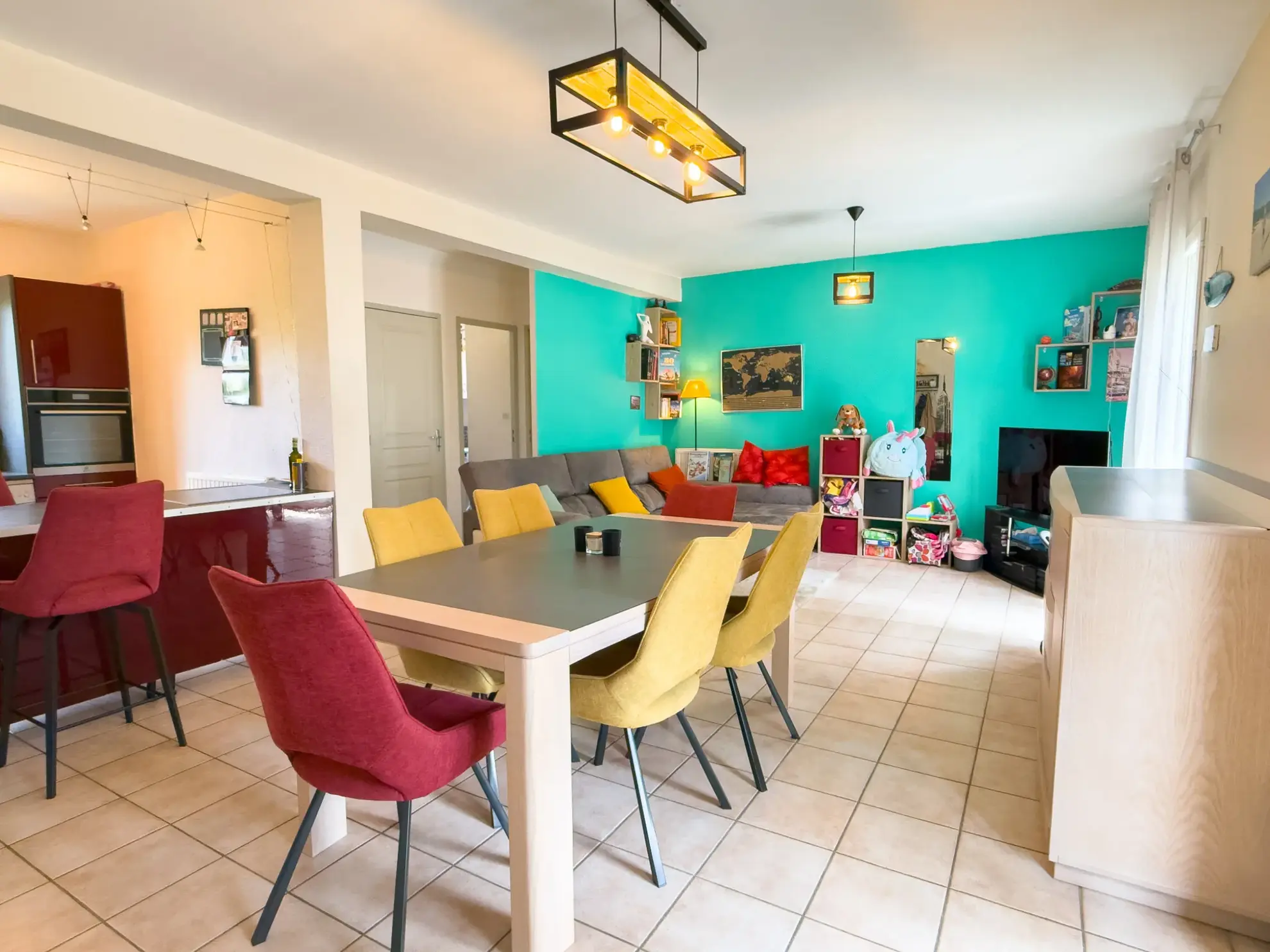 Maison 3 chambres avec garage, piscine hors-sol et travaux récents à Tauléac, Privas 