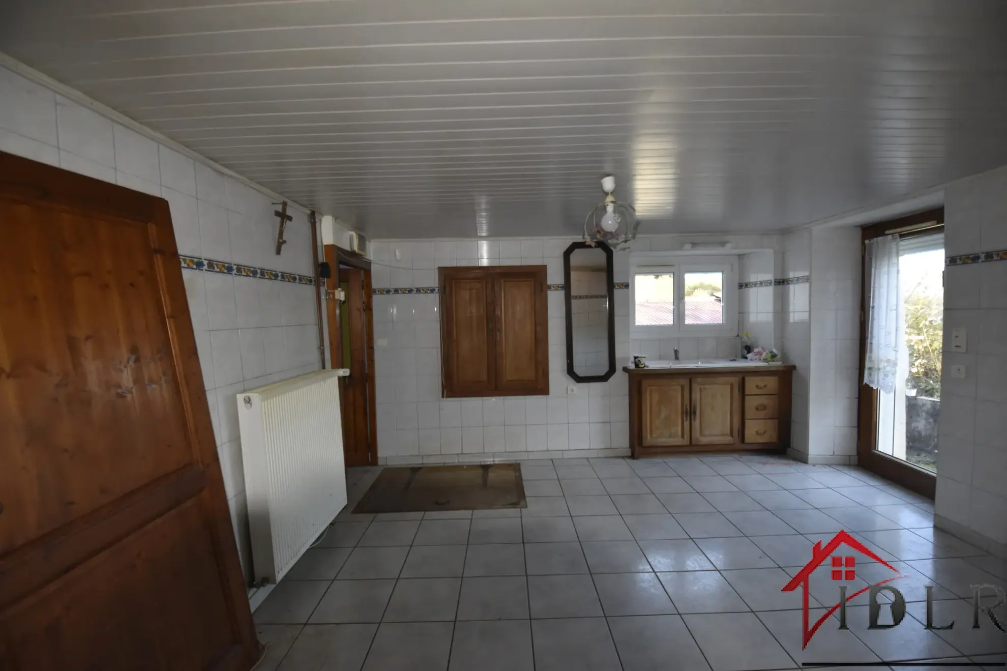 Maison de village à rénover avec jardin à Fontaine les Clerval, idéale pour projet personnalisé 