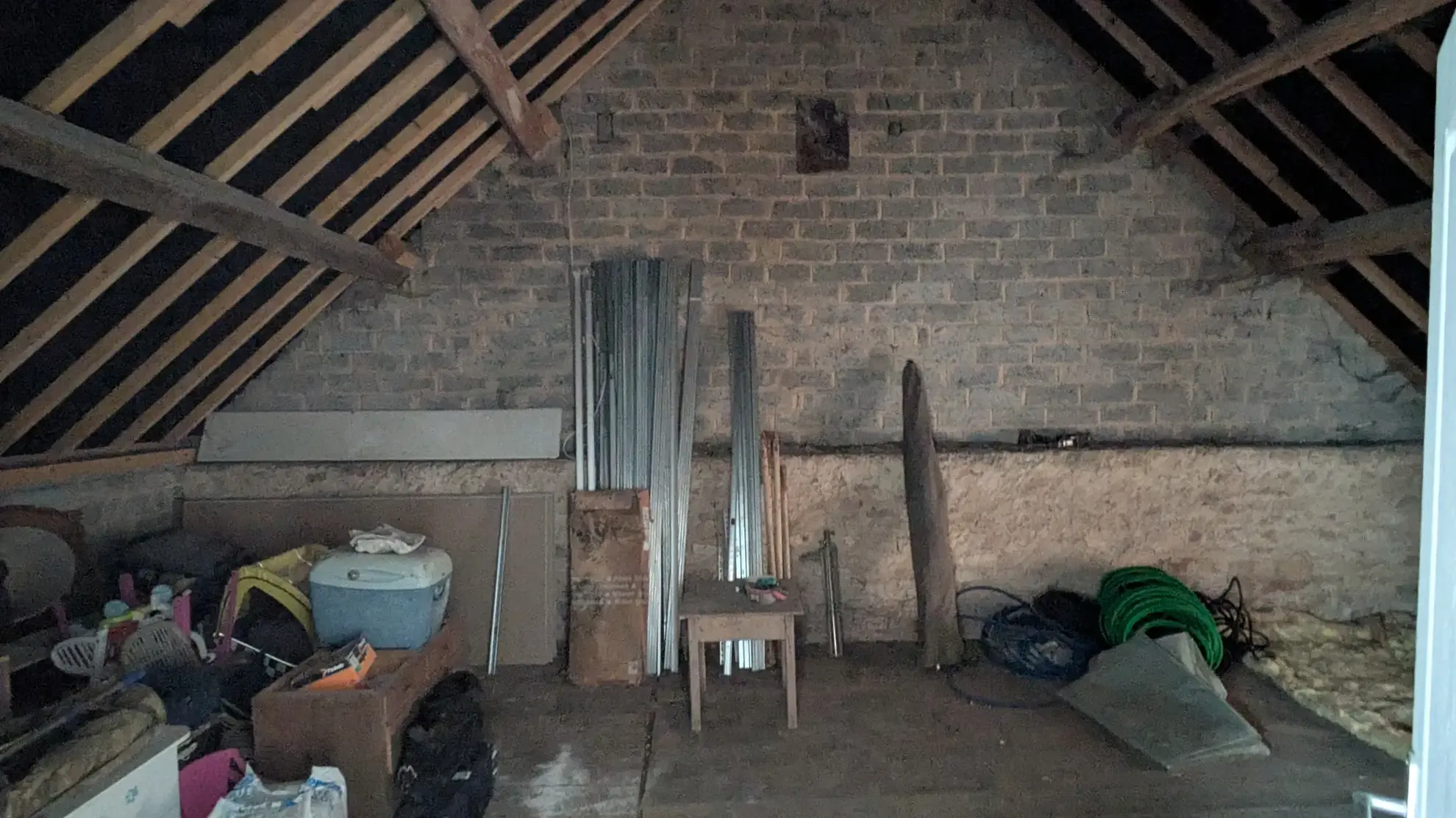 Maison rénovée de 145 m² avec terrain de 6750 m² à Bois-de-Gand 