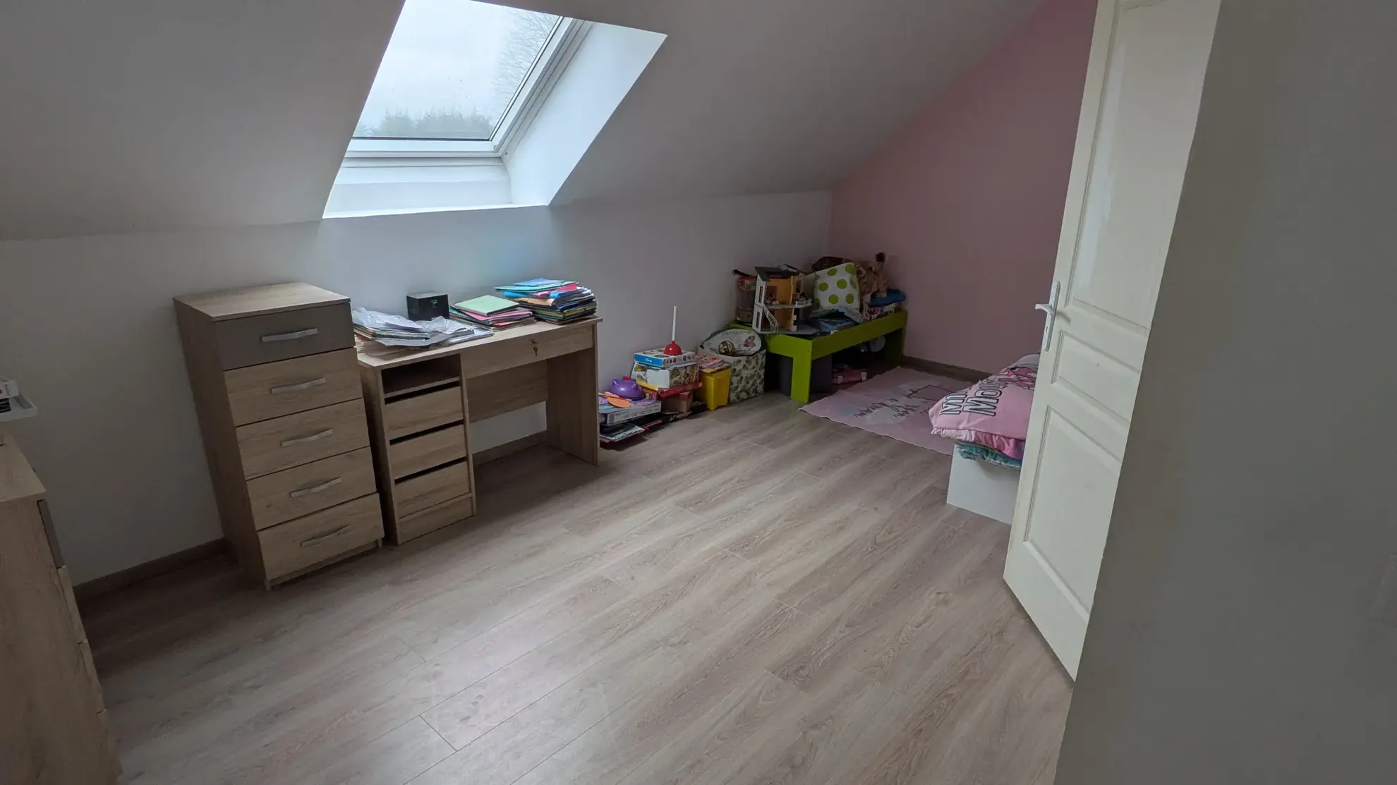 Maison rénovée de 145 m² avec terrain de 6750 m² à Bois-de-Gand 