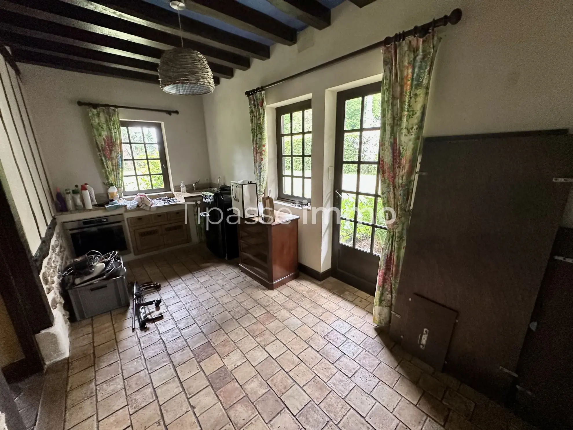 Charmante chaumière normande à Saint-Pierre-des-Fleurs de 110 m² avec jardin et dépendance 