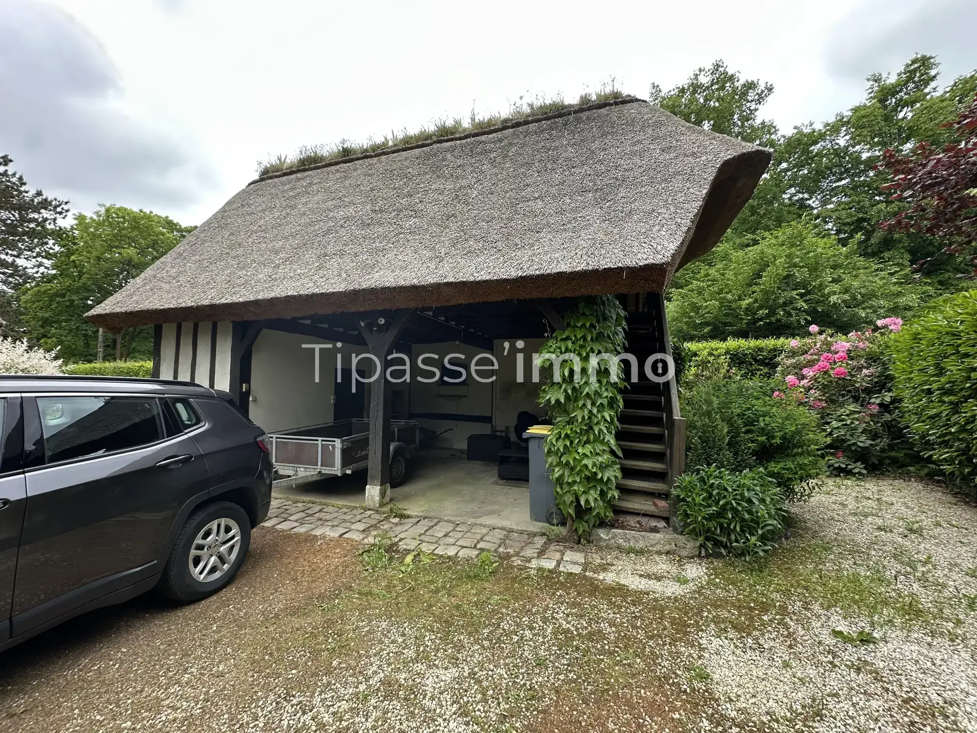 Charmante chaumière normande à Saint-Pierre-des-Fleurs de 110 m² avec jardin et dépendance 