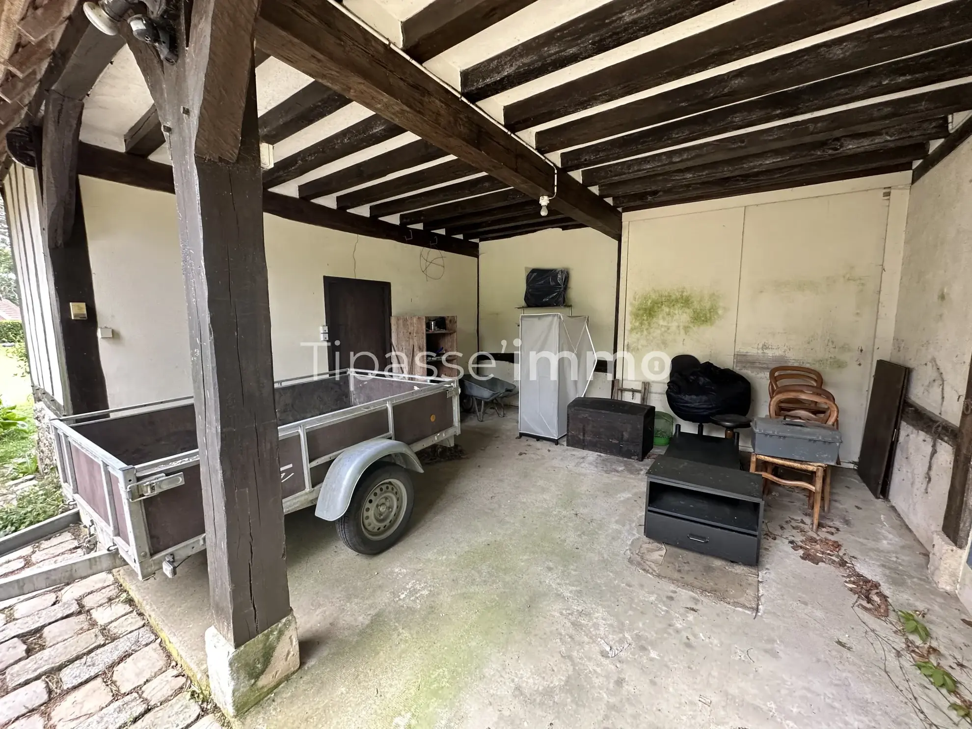 Charmante chaumière normande à Saint-Pierre-des-Fleurs de 110 m² avec jardin et dépendance 