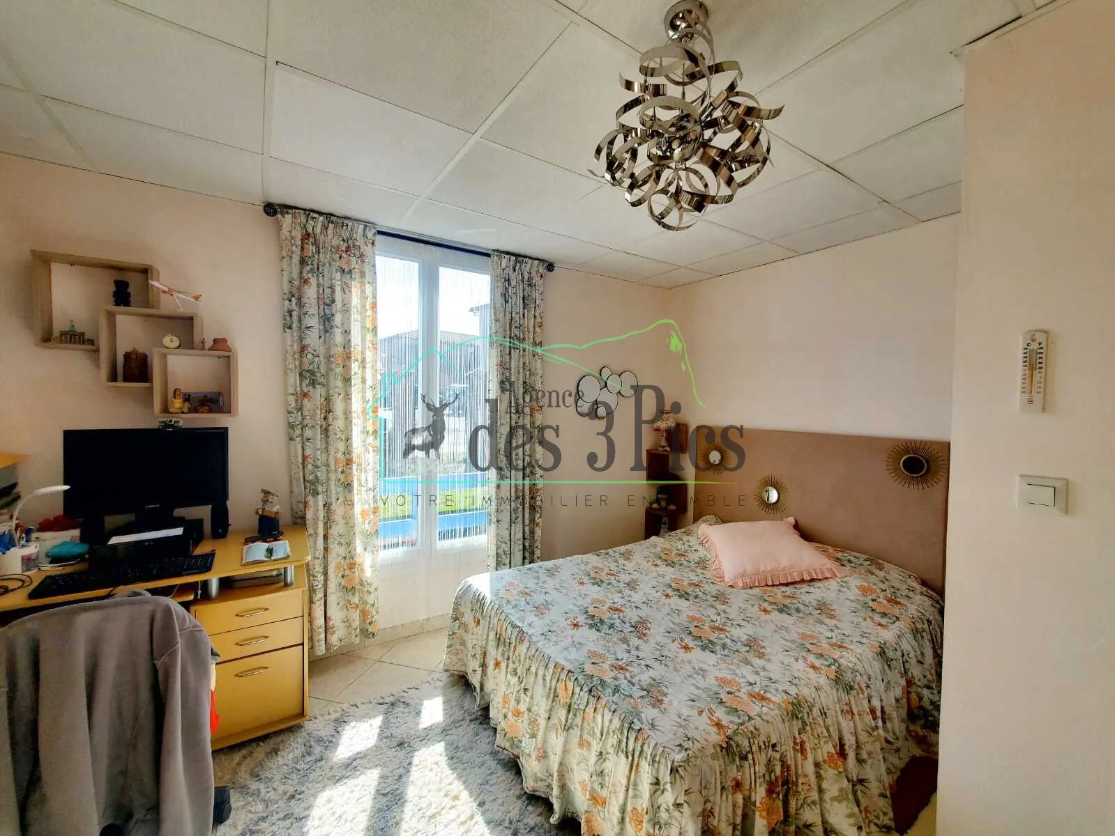 Ensemble immobilier à Caumont avec deux maisons, potentiel locatif et dépendances 