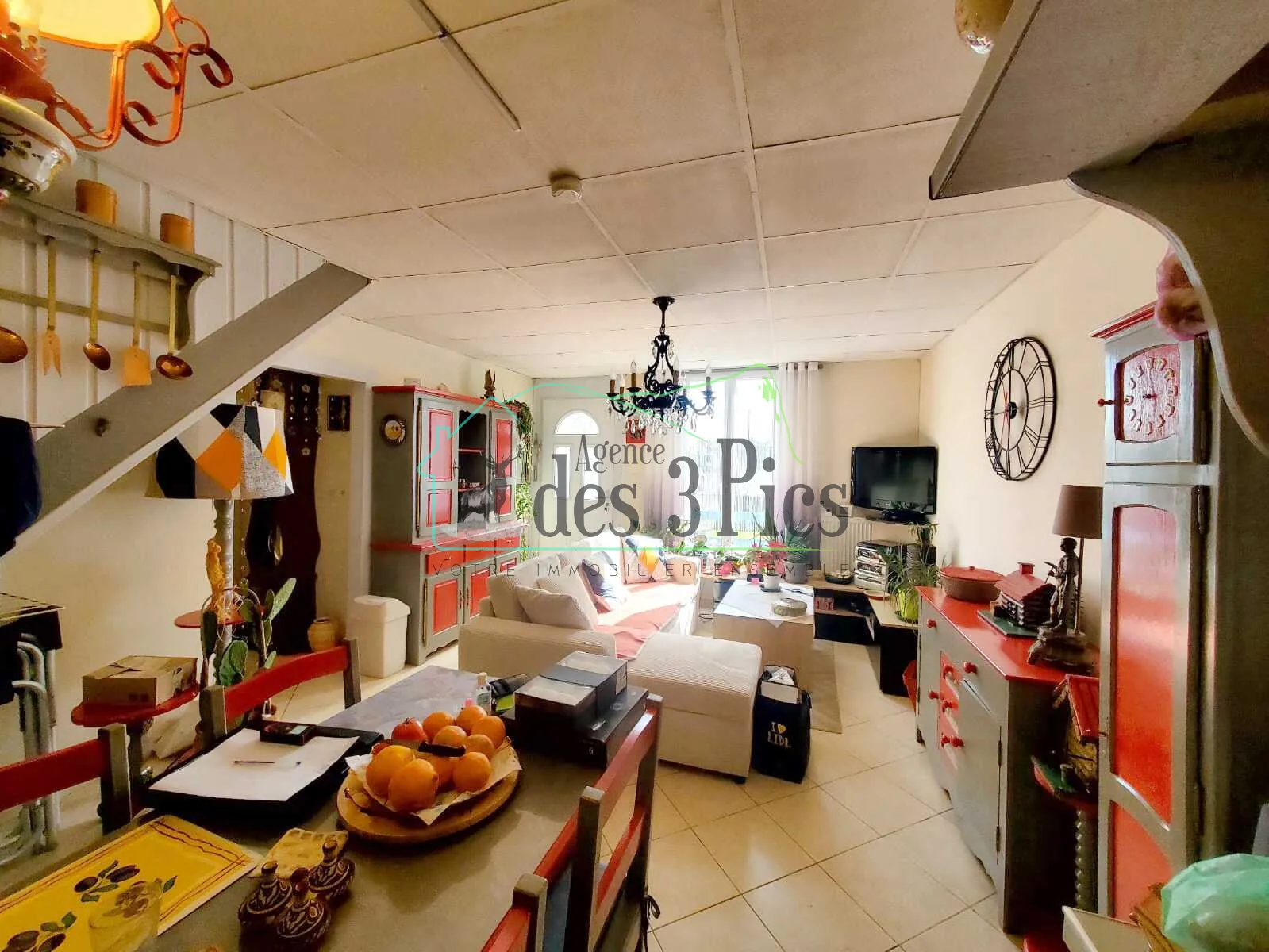 Ensemble immobilier à Caumont avec deux maisons, potentiel locatif et dépendances 