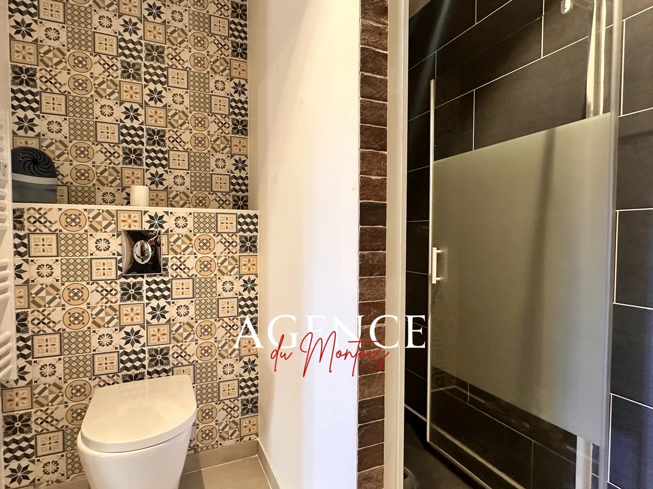 Maison de village rénovée à Donnemarie-Dontilly - 8 pièces, 5 chambres 