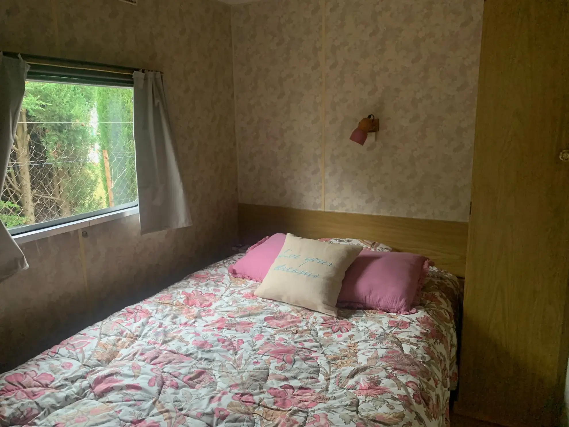 Terrain arboré avec mobil-home à vendre à Argeles-sur-Mer dans résidence sécurisée 