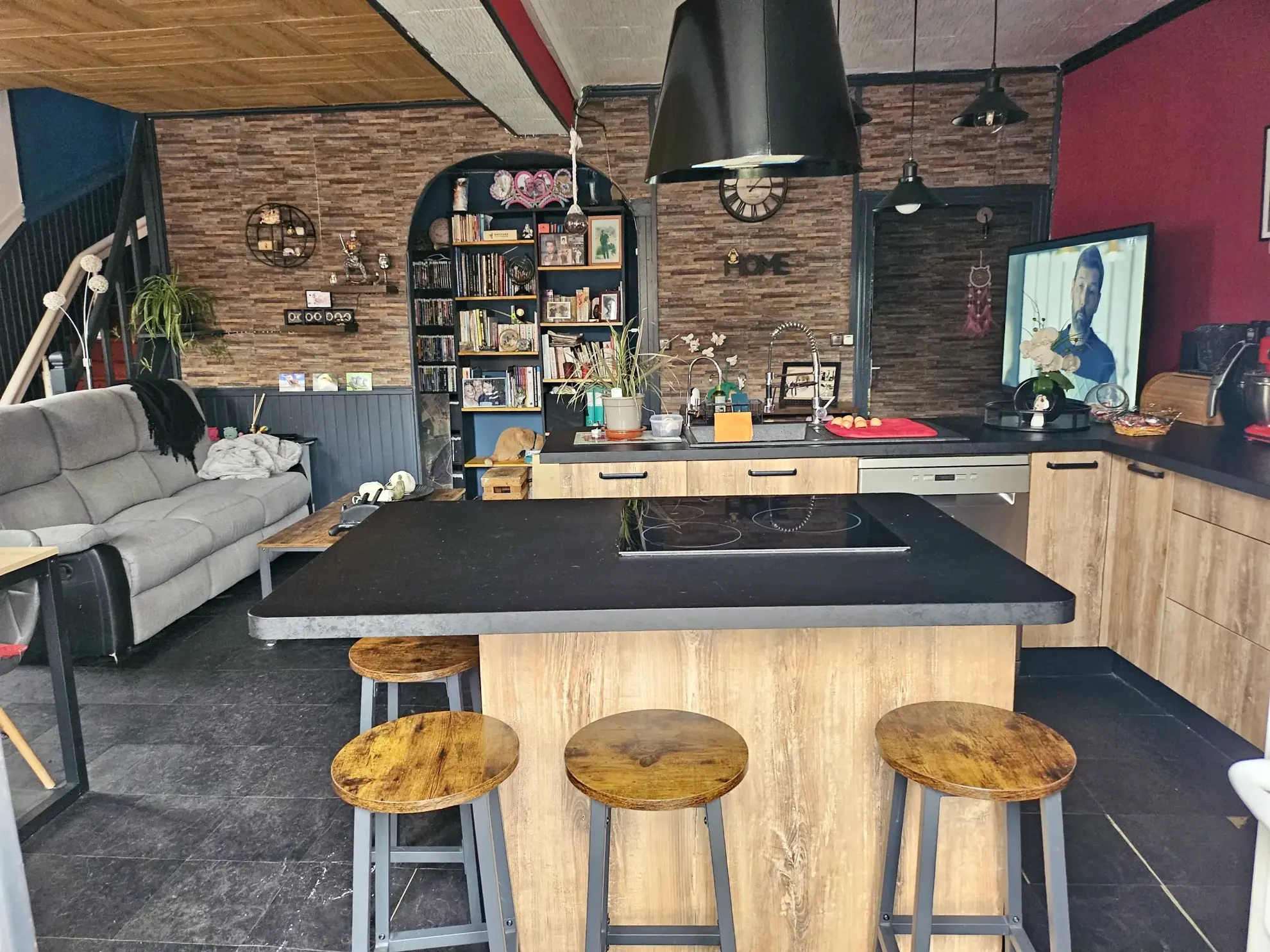 Charmante maison de village de 87 m2 à Coulanges la Vigneuse proche d'Auxerre 