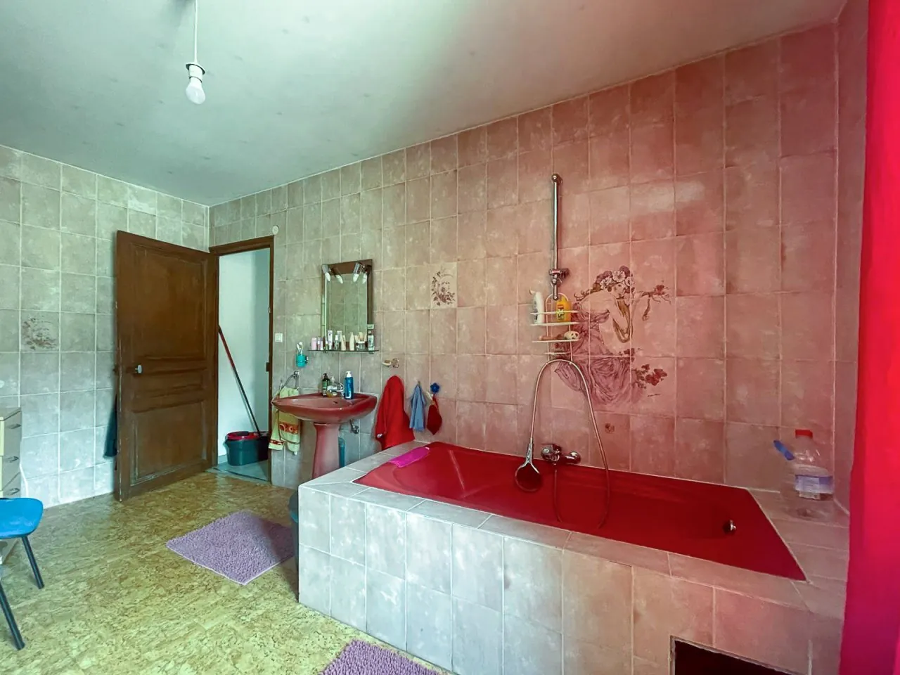 Maison spacieuse avec jardin et terrasse à Homecourt 