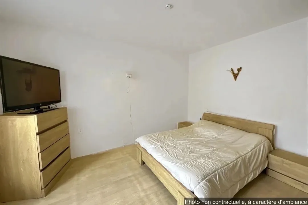 Maison individuelle lumineuse avec 4 chambres à Cantin (59169) - Idéalement située 