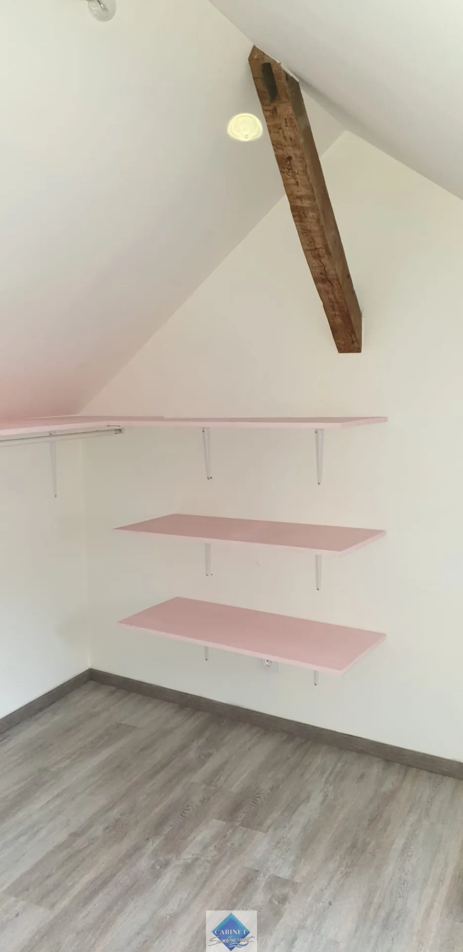 Maison de ville à Abbeville proche du centre-ville avec 2 chambres 