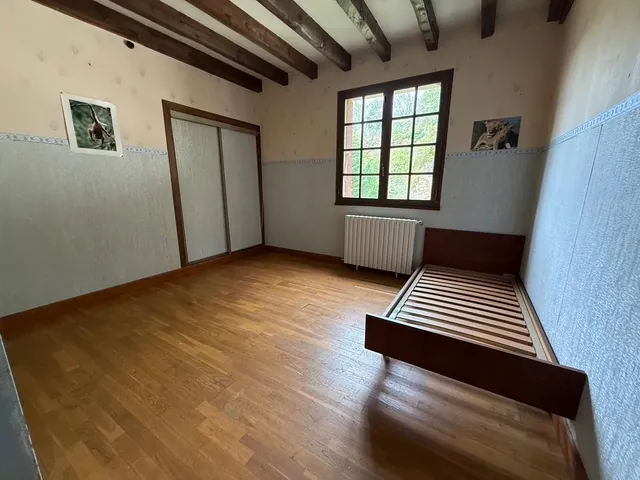 Belle propriété à Lacapelle Biron avec deux maisons, terrain de 4000 m² et multiples possibilités d’aménagement 