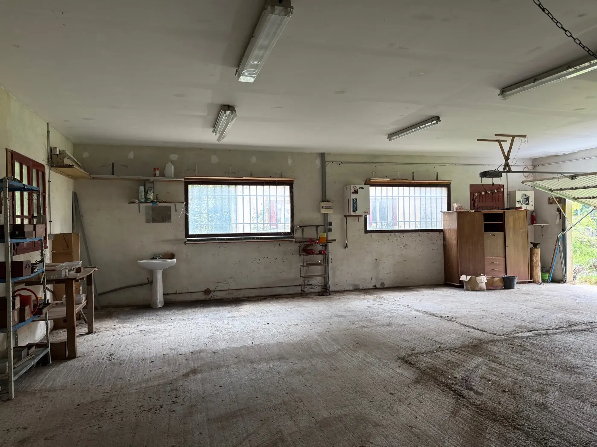 Belle propriété à Lacapelle Biron avec deux maisons, terrain de 4000 m² et multiples possibilités d’aménagement 