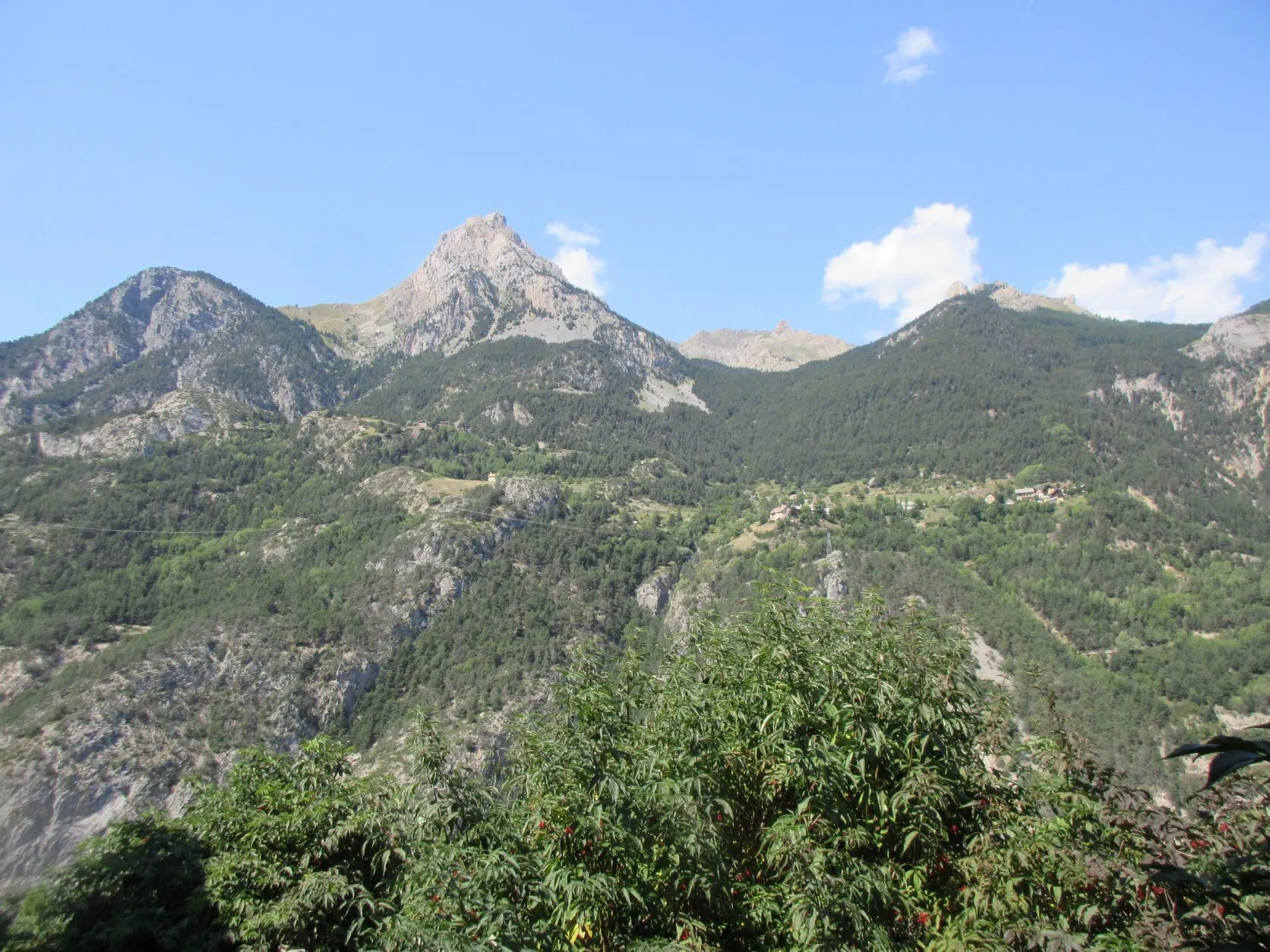 Maison d'alpage à rénover avec vue montagne à Guillestre, Hautes-Alpes