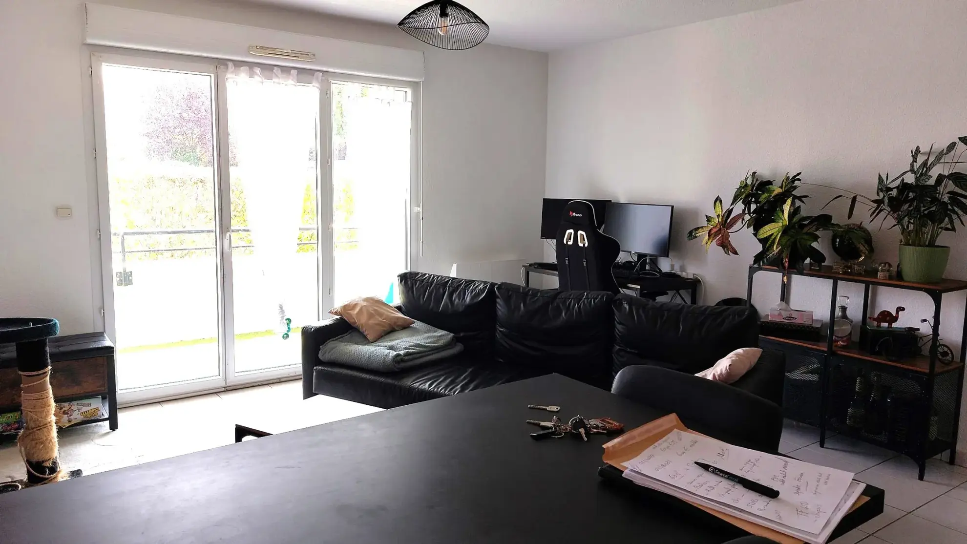 Appartement de 60 m² à Chauray avec balcon, parking et piscine - Idéal famille ou investissement 