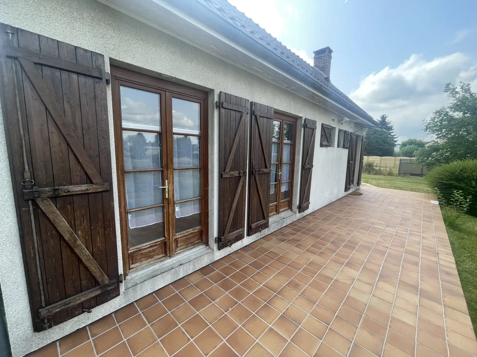 Maison à Rénover avec Jardin et Garage à Chailly-en-Bière - 84 m² 