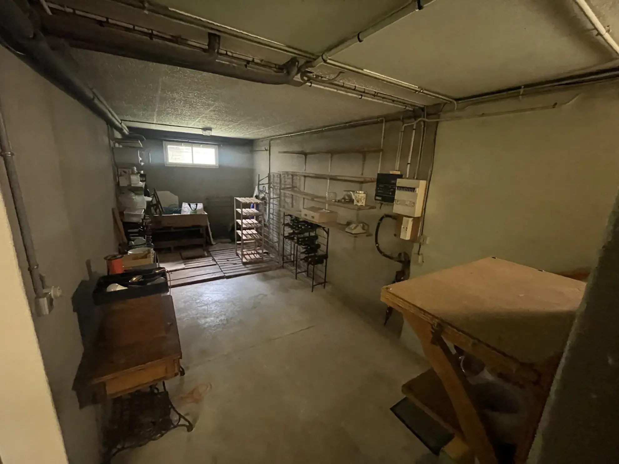 Maison à Rénover avec Jardin et Garage à Chailly-en-Bière - 84 m² 