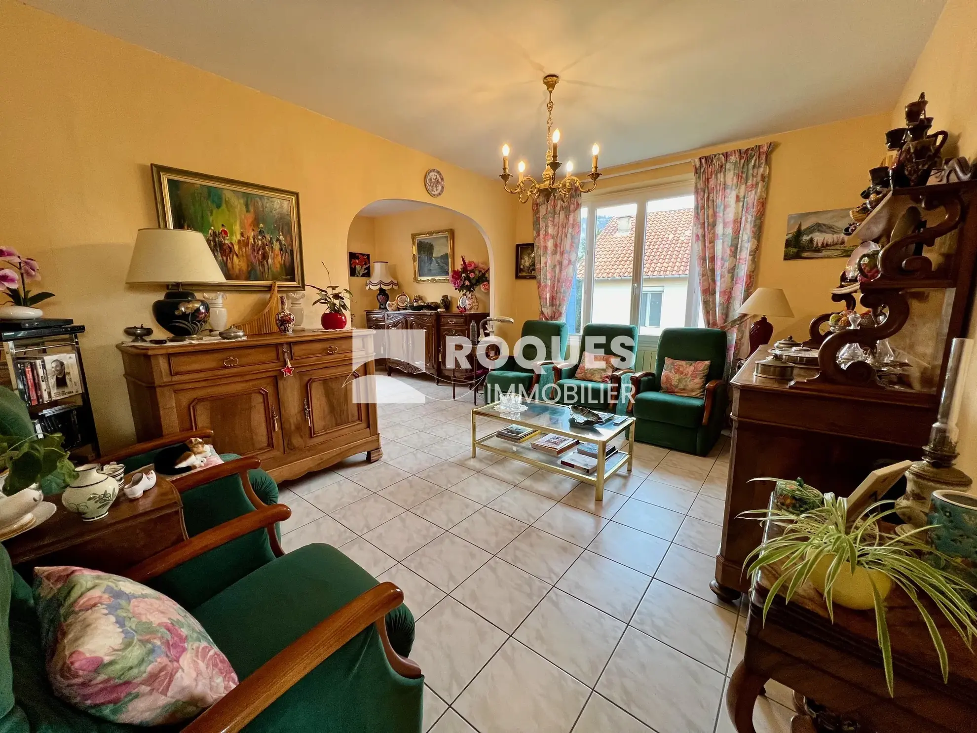À vendre maison T6 avec jardin et parking à Millau (12) 