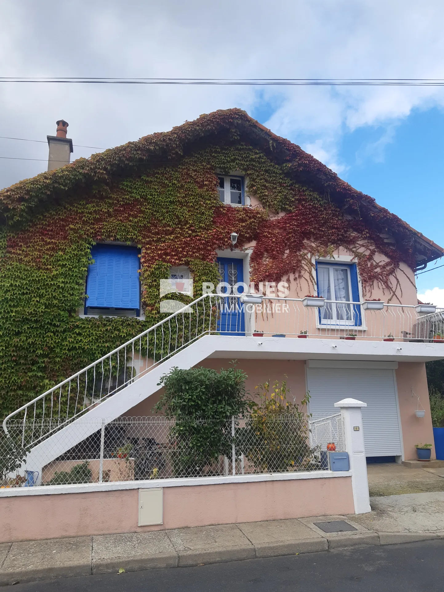 À vendre maison T6 avec jardin et parking à Millau (12) 
