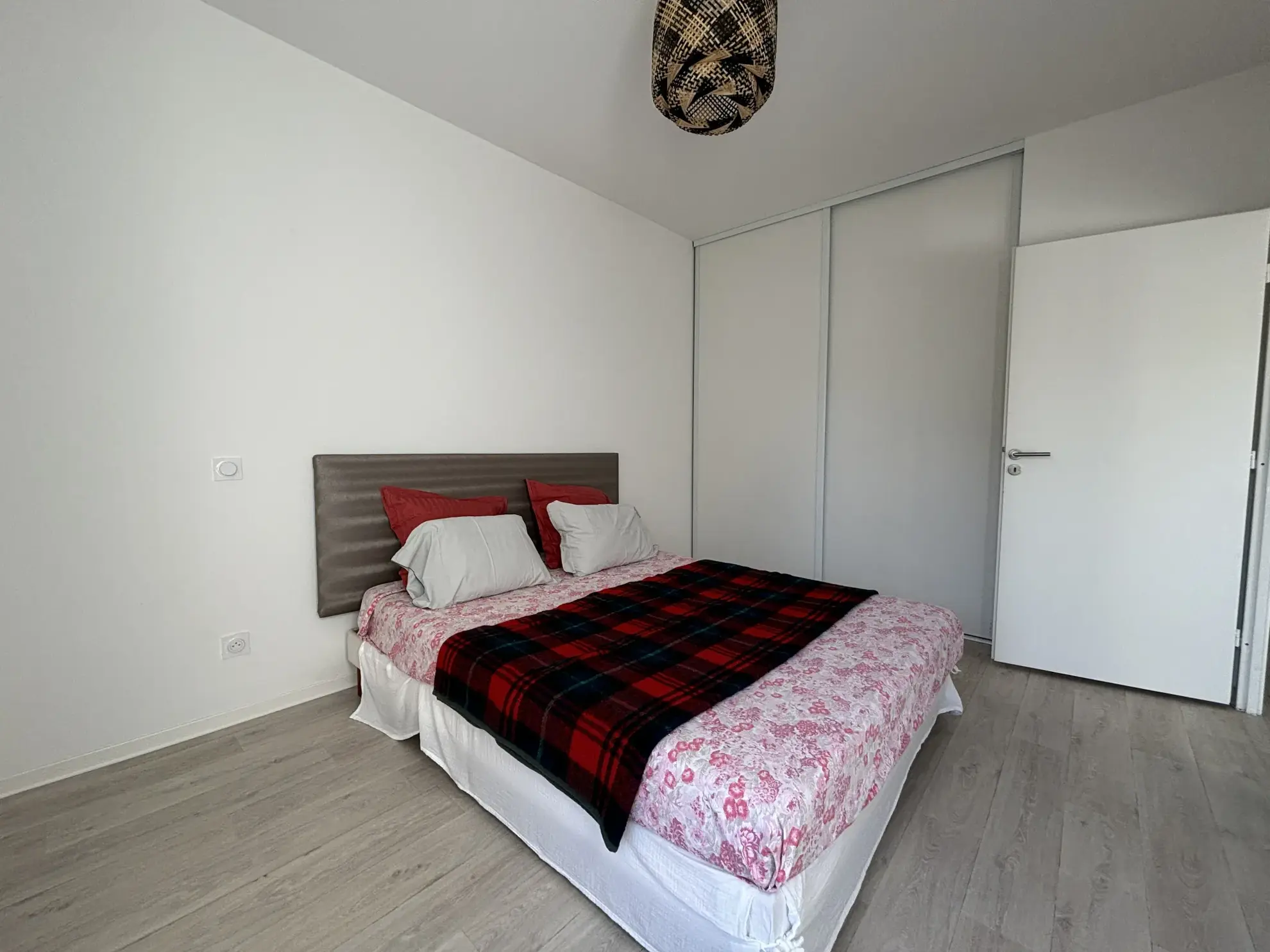 Vente d’un appartement T2 avec terrasse et parking à Le Cap d'Agde 