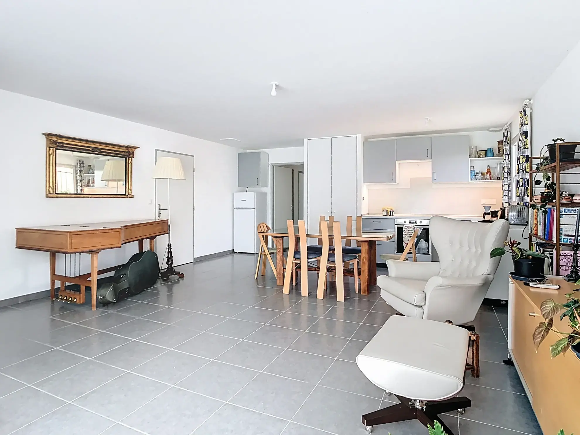 Maison de plain-pied moderne à Bram — Confort et économies d'énergie 