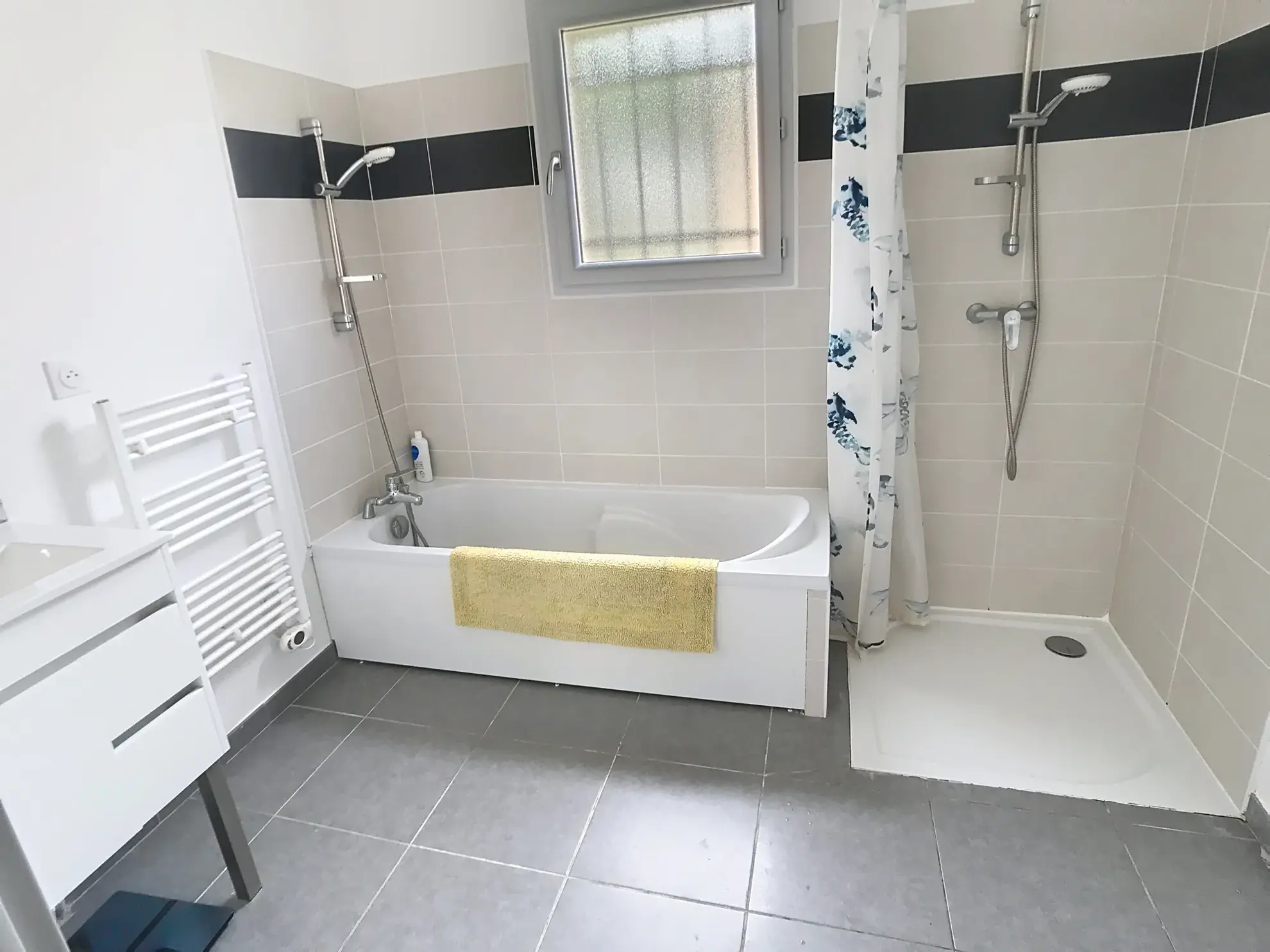 Maison de plain-pied moderne à Bram — Confort et économies d'énergie 