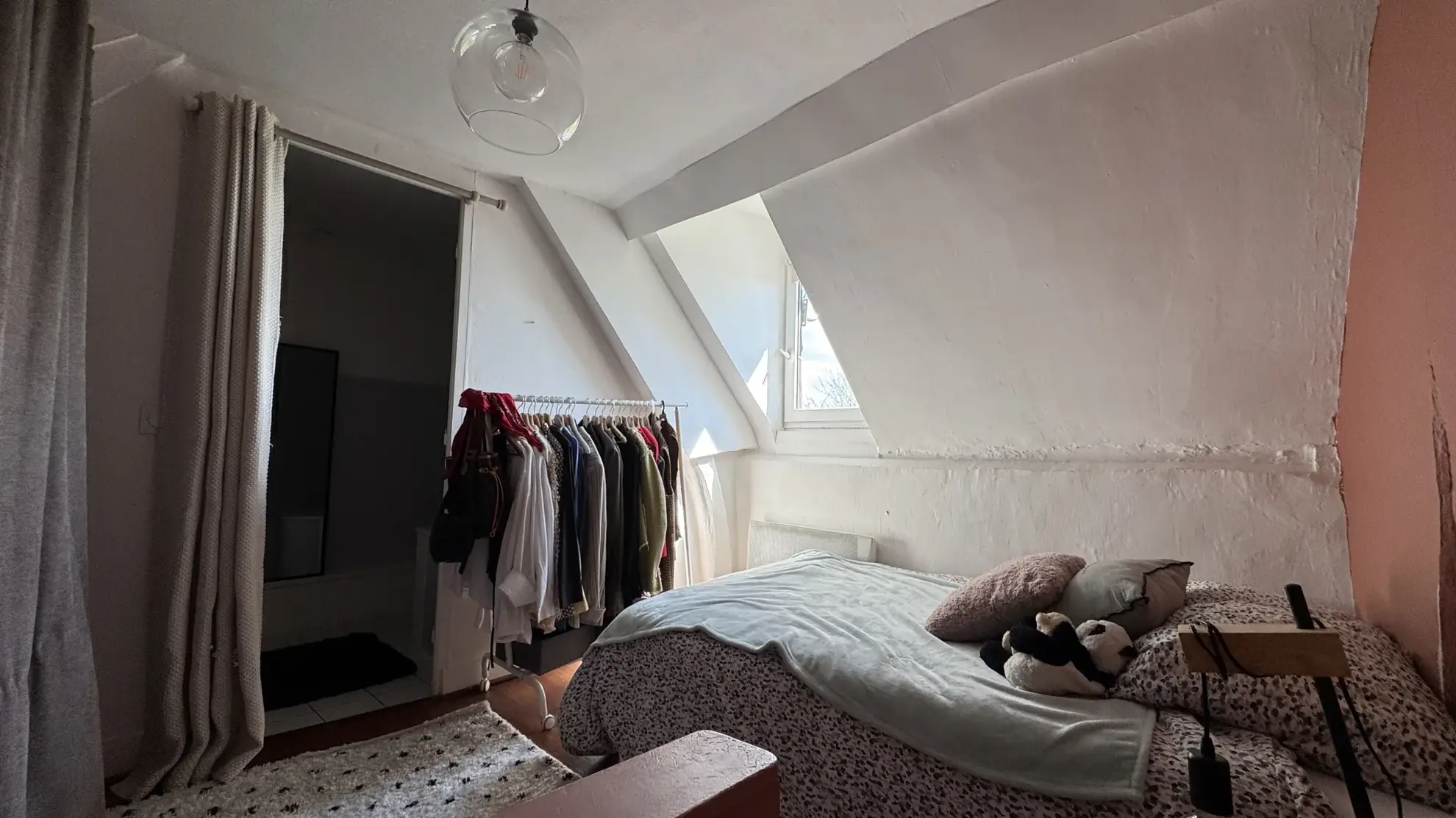 Charmante maison à Pont l'Évêque proche du centre, idéale pour investissement ou résidence secondaire 