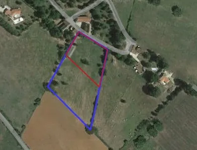 Terrain constructible de 1450 m² à Savignac proche Villefranche de Rouergue 