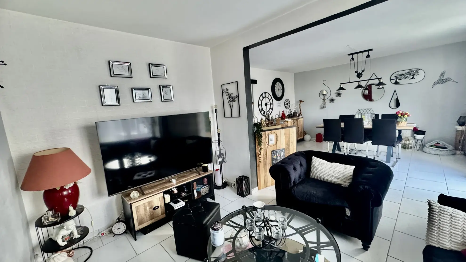 Maison familiale de 100 m² à Mantes-la-Ville avec jardin et 4 chambres 