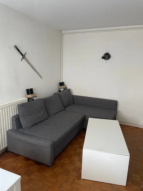 Appartement T1 bis de 47 m² à Bordeaux avec garage, proximité du jardin public 