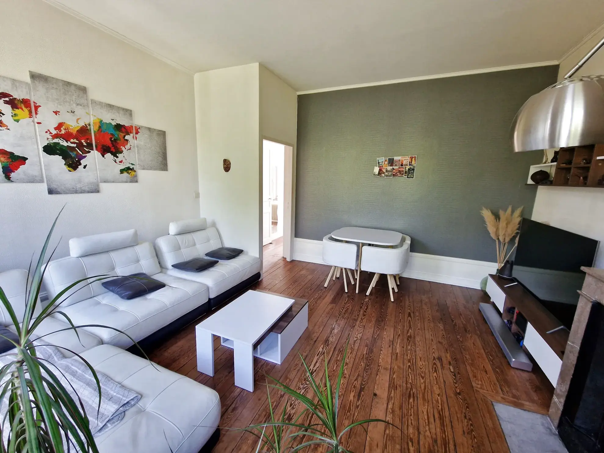 Appartement T2 lumineux de 57 m² en dernier étage à Lyon 8ème 