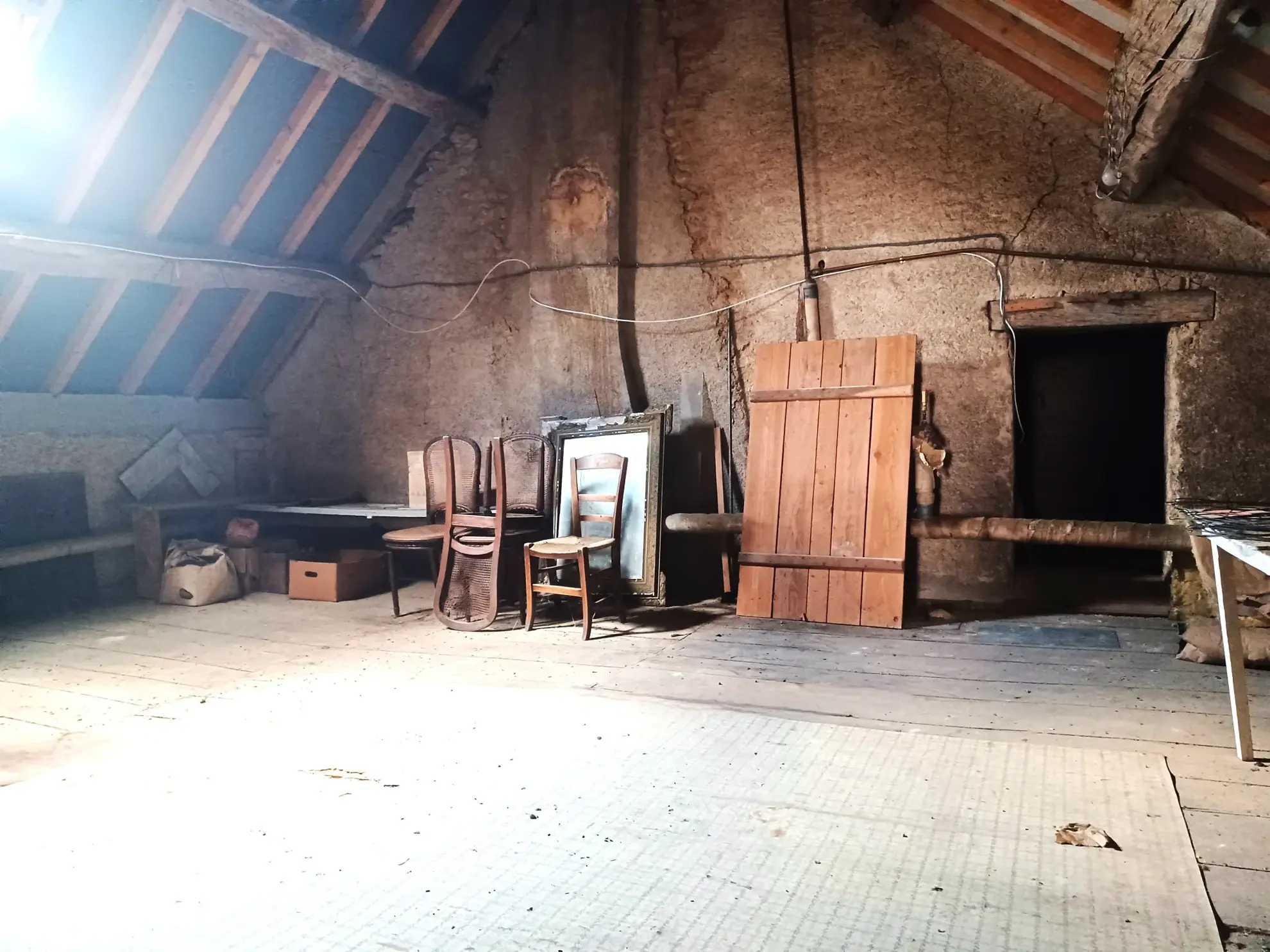 Maison individuelle de 85 m² avec véranda et terrain à Mornay Berry 