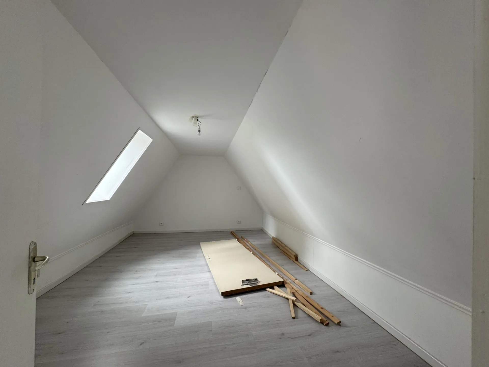 Maison en pierres à Sarlat avec deux appartements et grand terrain – Investissement ou résidence 