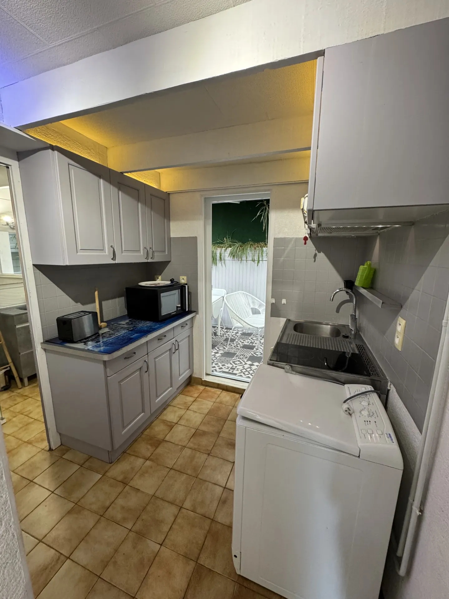 Maison en pierres à Sarlat avec deux appartements et grand terrain – Investissement ou résidence 