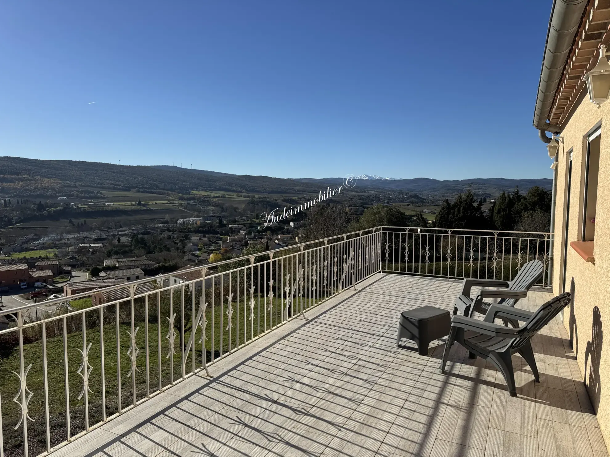 Villa avec vue panoramique sur Limoux et Pyrénées - 3 chambres, grand sous-sol 