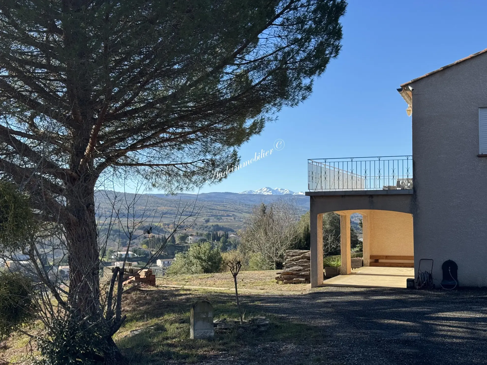 Villa avec vue panoramique sur Limoux et Pyrénées - 3 chambres, grand sous-sol 