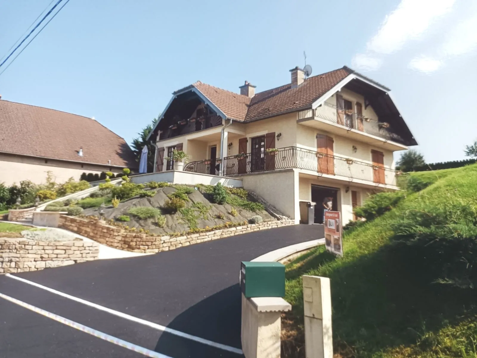 Maison familiale de 193 m² à Quers avec terrain arboré et sous-sol aménageable