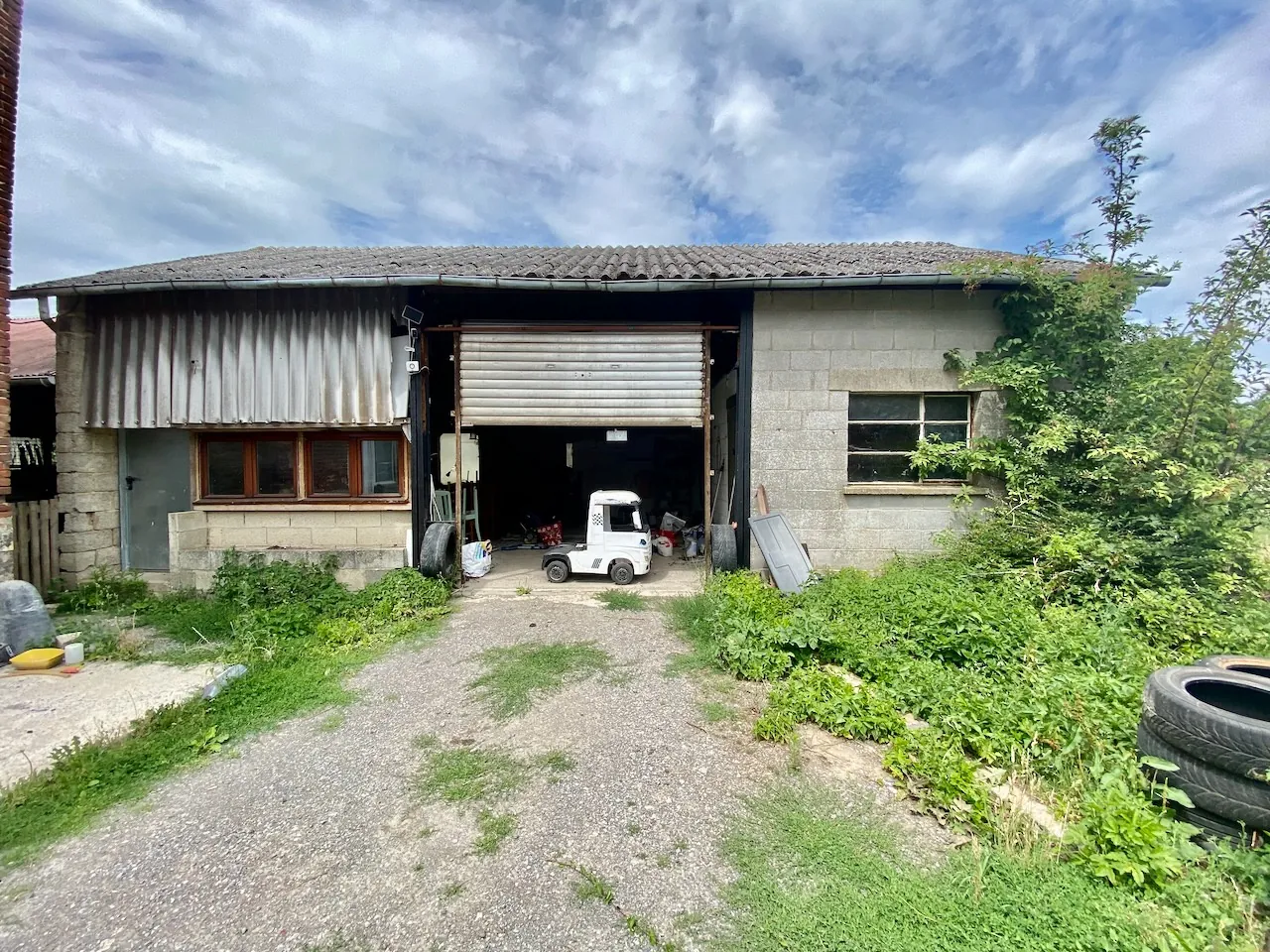 Vente d’un corps de ferme authentique de 200 m² avec 2,83 ha à Avesnes-sur-Helpe 