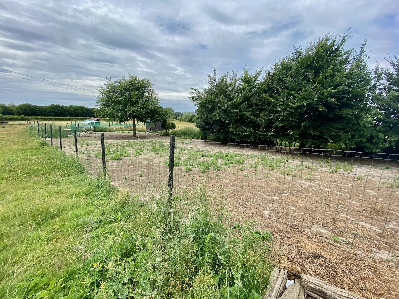 Vente d’un corps de ferme authentique de 200 m² avec 2,83 ha à Avesnes-sur-Helpe 