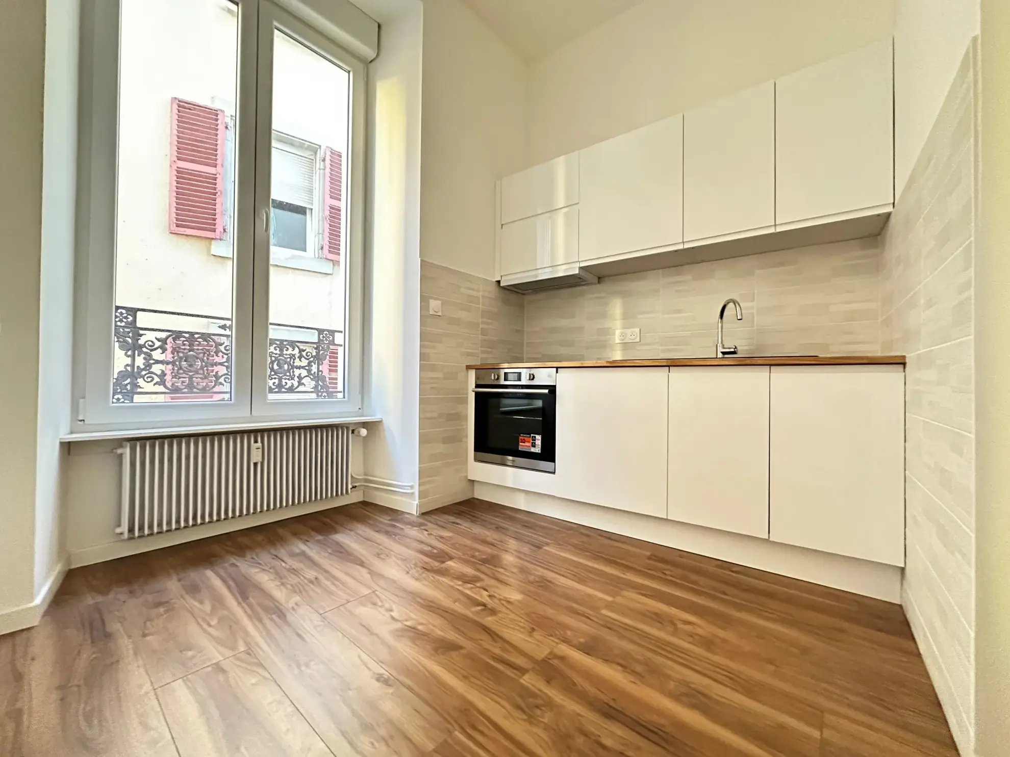 Appartement T5 rénové à Belfort Centre avec cave et grenier