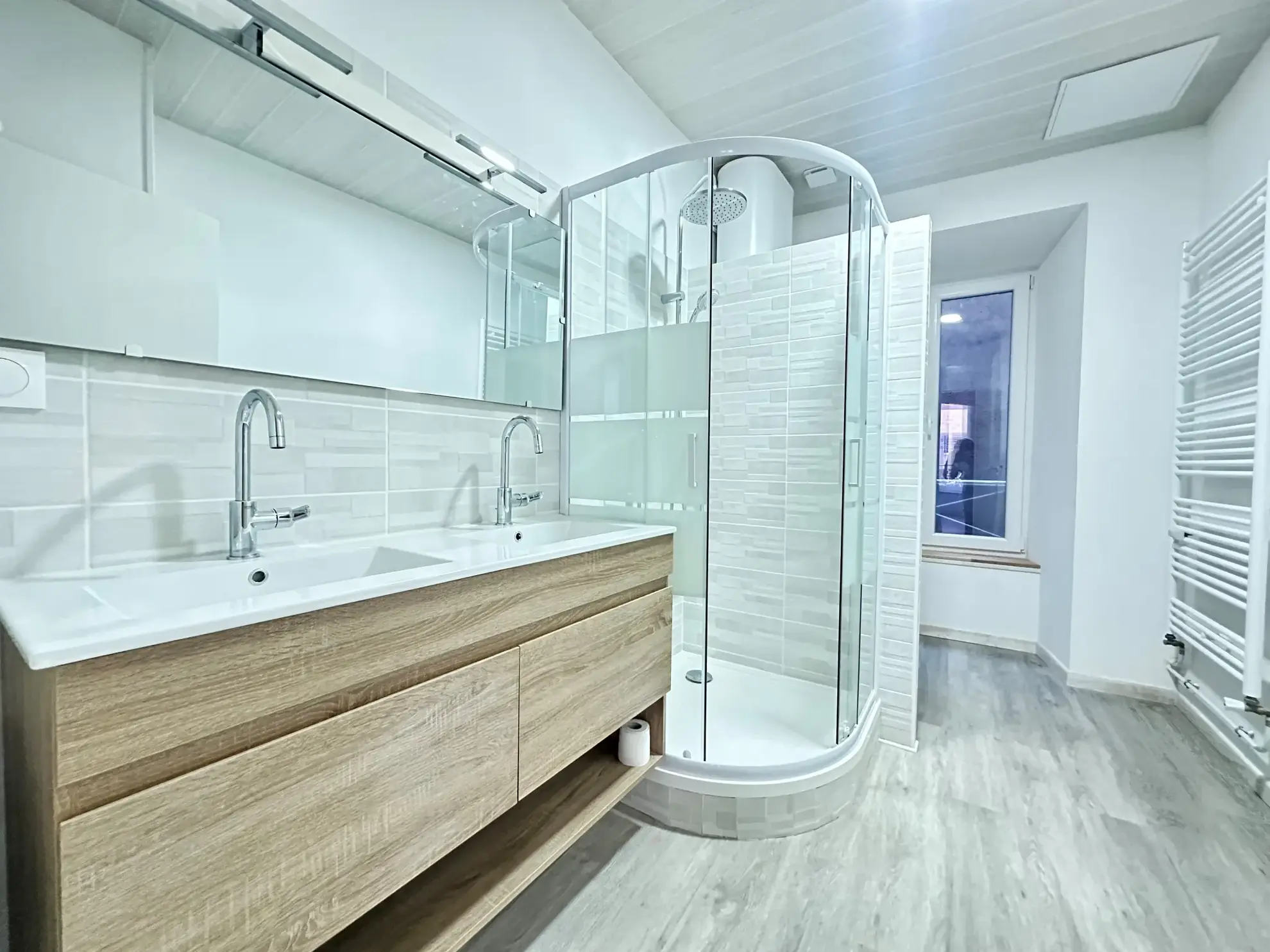 Appartement T5 rénové à Belfort Centre avec cave et grenier 