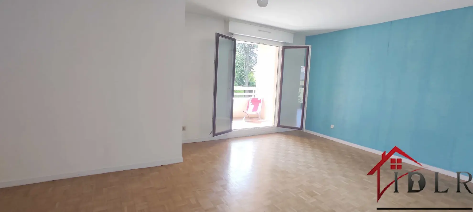 Vente d’un appartement T3 lumineux de 76 m² avec balcon et garage à Oyonnax 