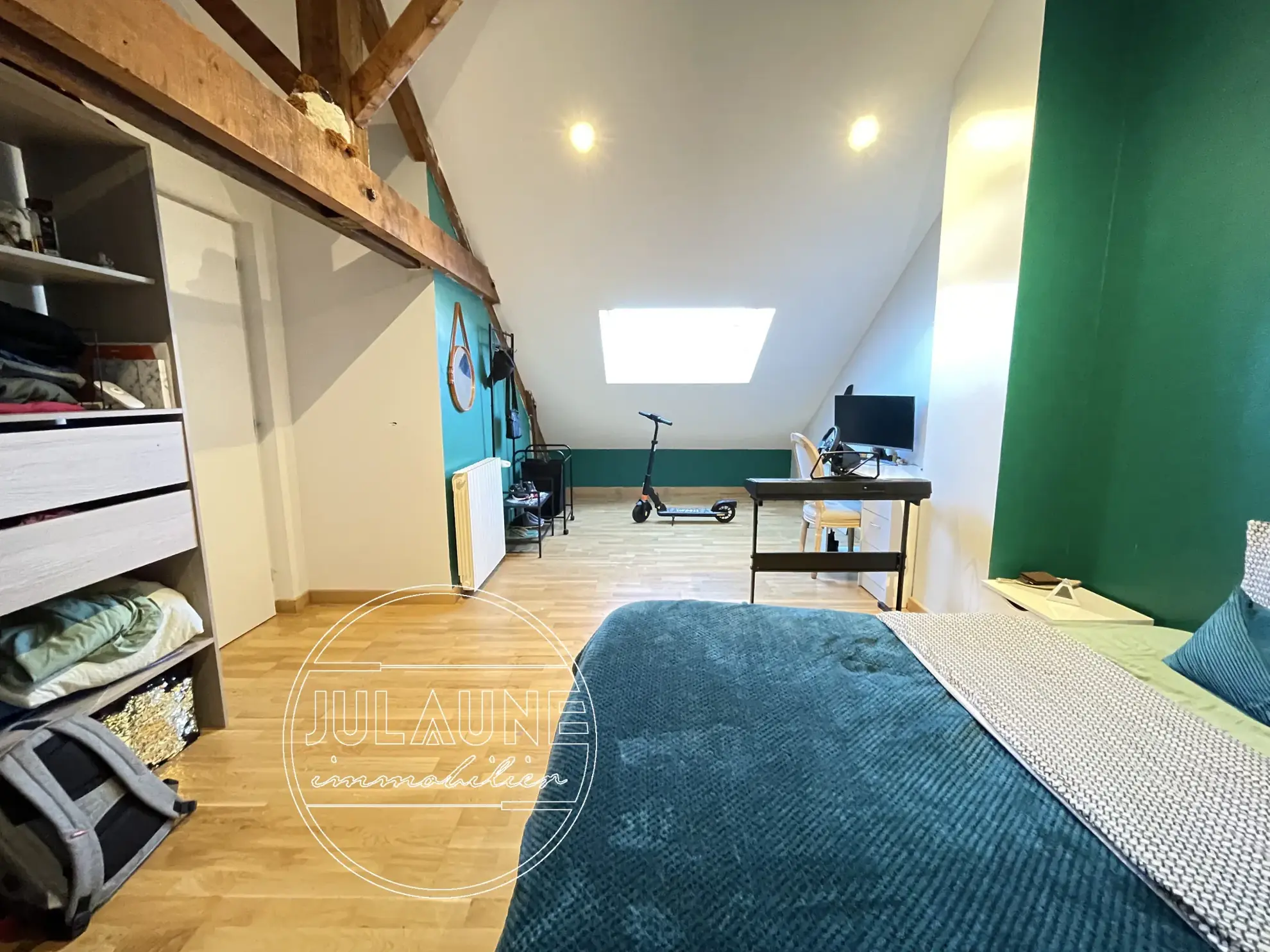 Maison spacieuse à Limoges, près de la clinique CHÉNIEUX, 5 chambres avec jardin et garages 