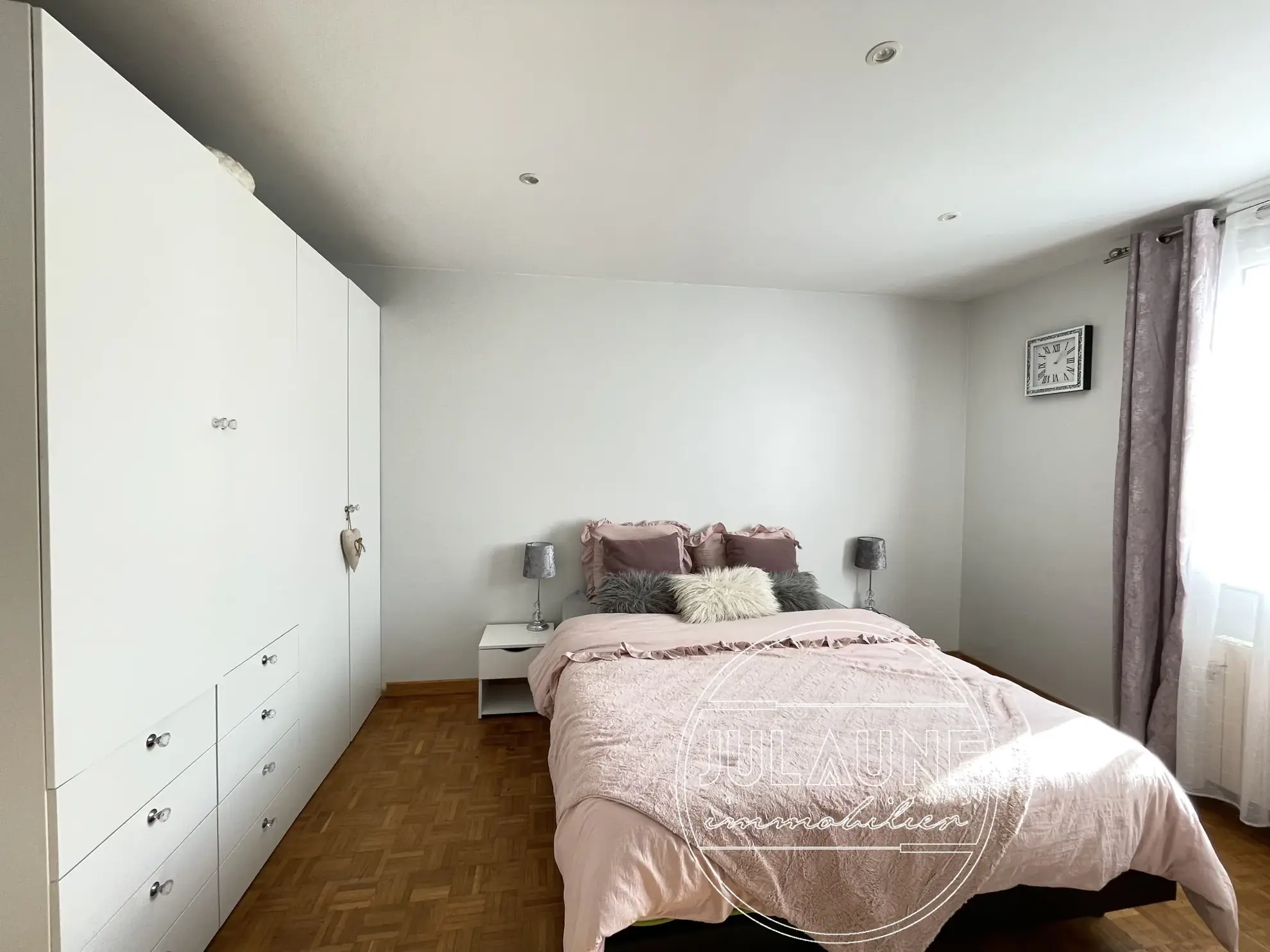 Maison spacieuse à Limoges, près de la clinique CHÉNIEUX, 5 chambres avec jardin et garages 