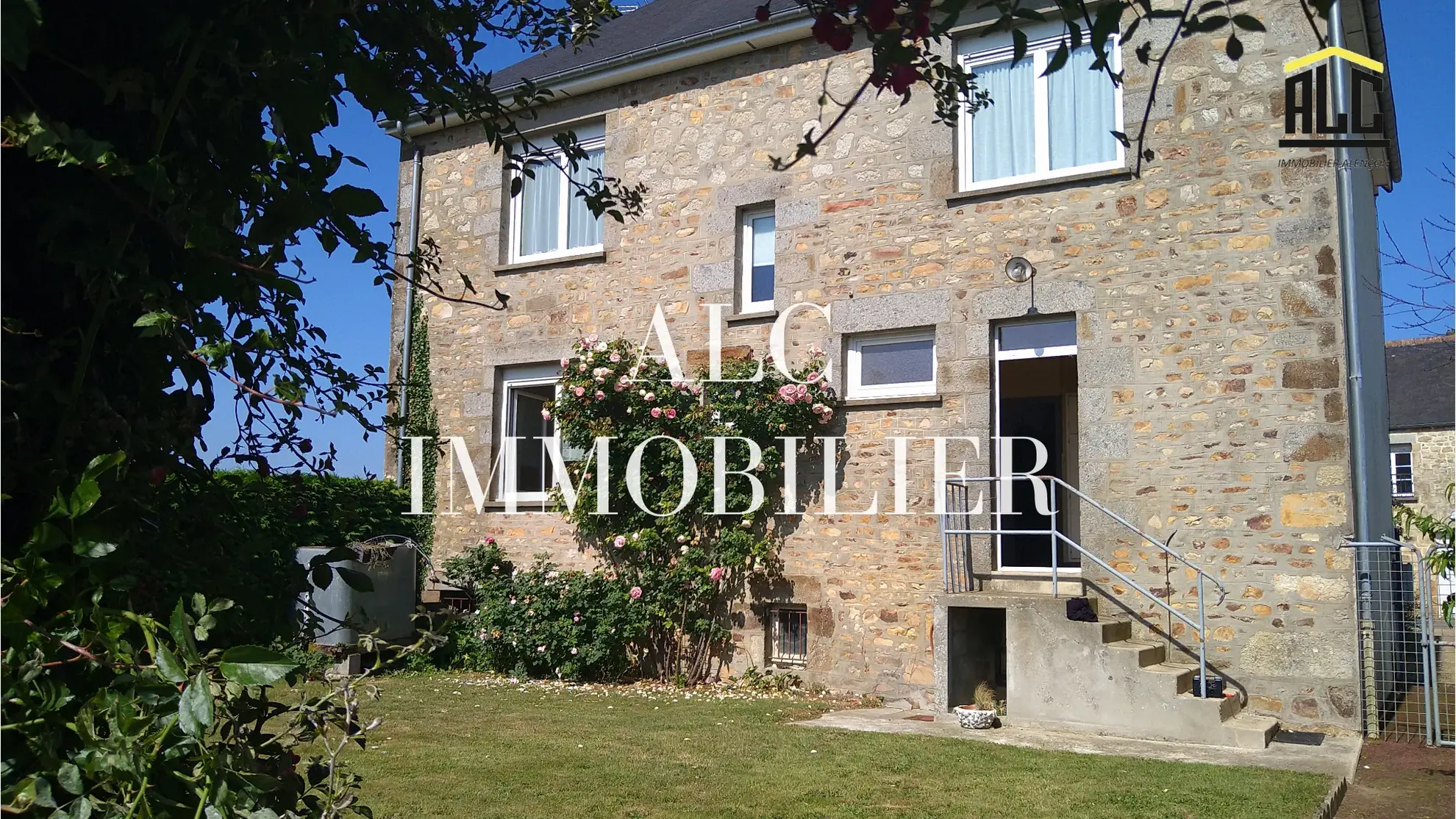 A vendre maison de village de 126 m² avec dépendance à La Pallu