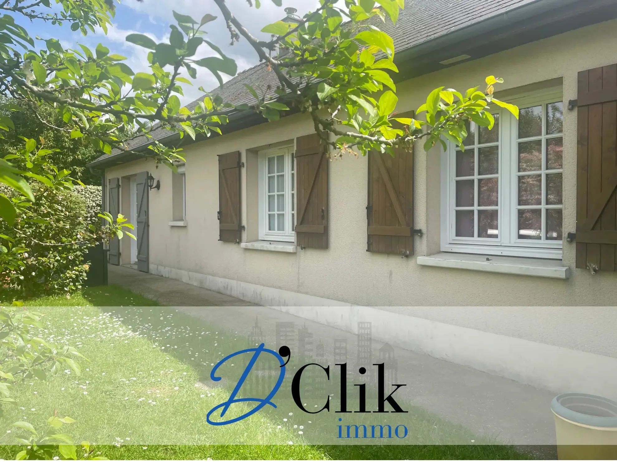 Vente d'un pavillon de plain-pied à Change, 3 chambres avec jardin et garage