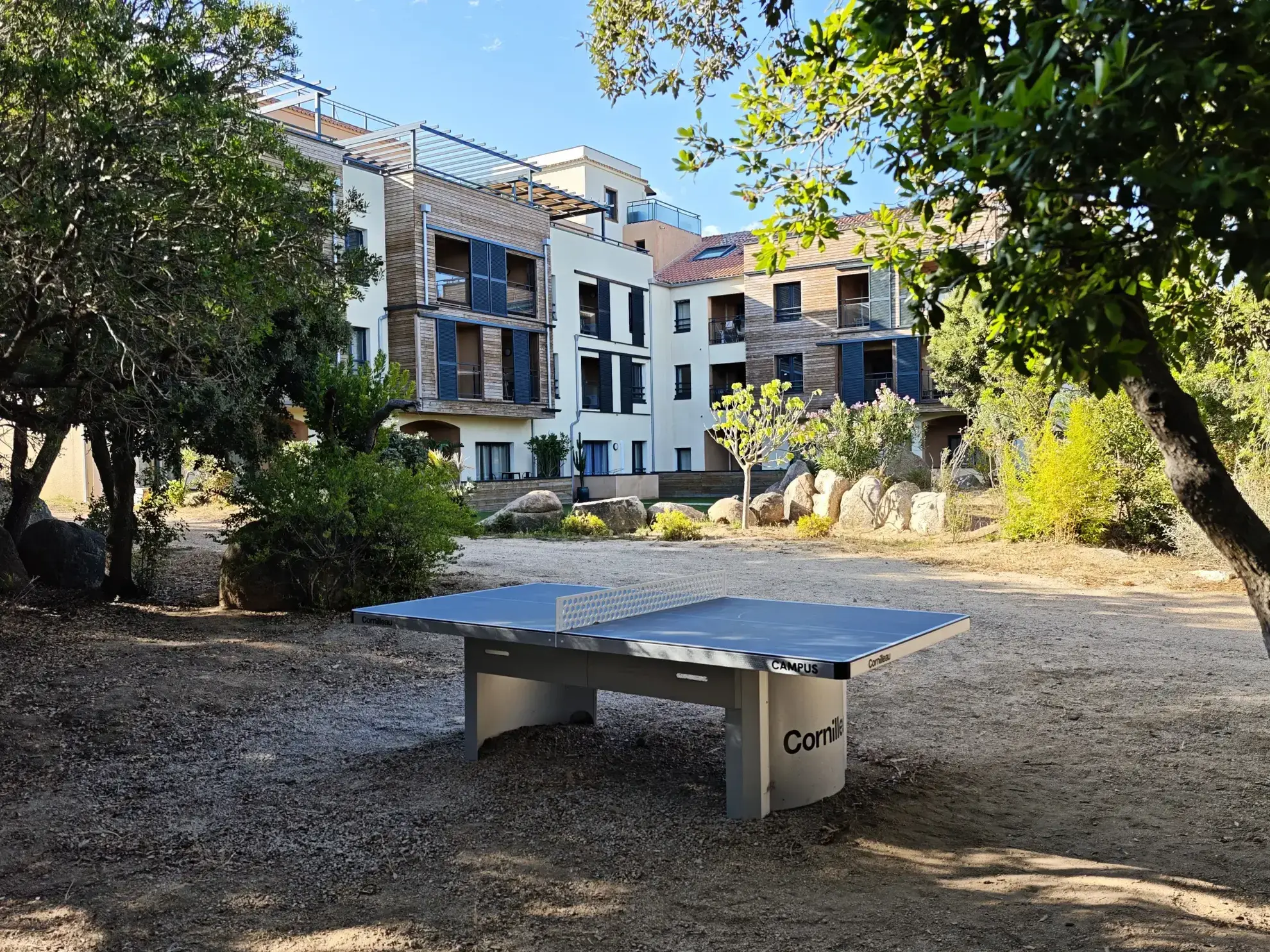 Appartement de luxe avec accès plage et équipements de loisirs en Corse du Sud 