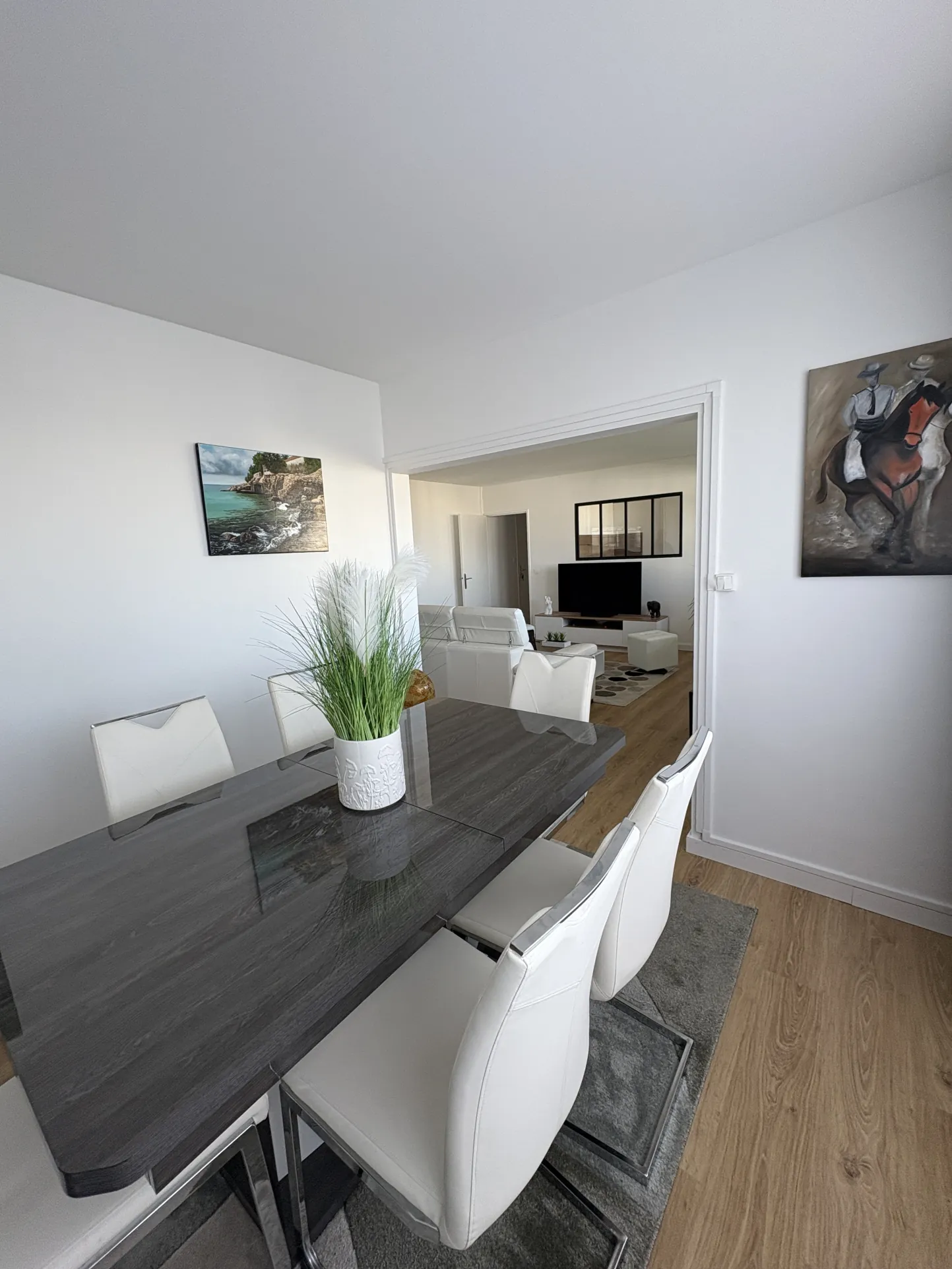 Appartement T3 rénové avec vue océan à Royan – 75 m² 