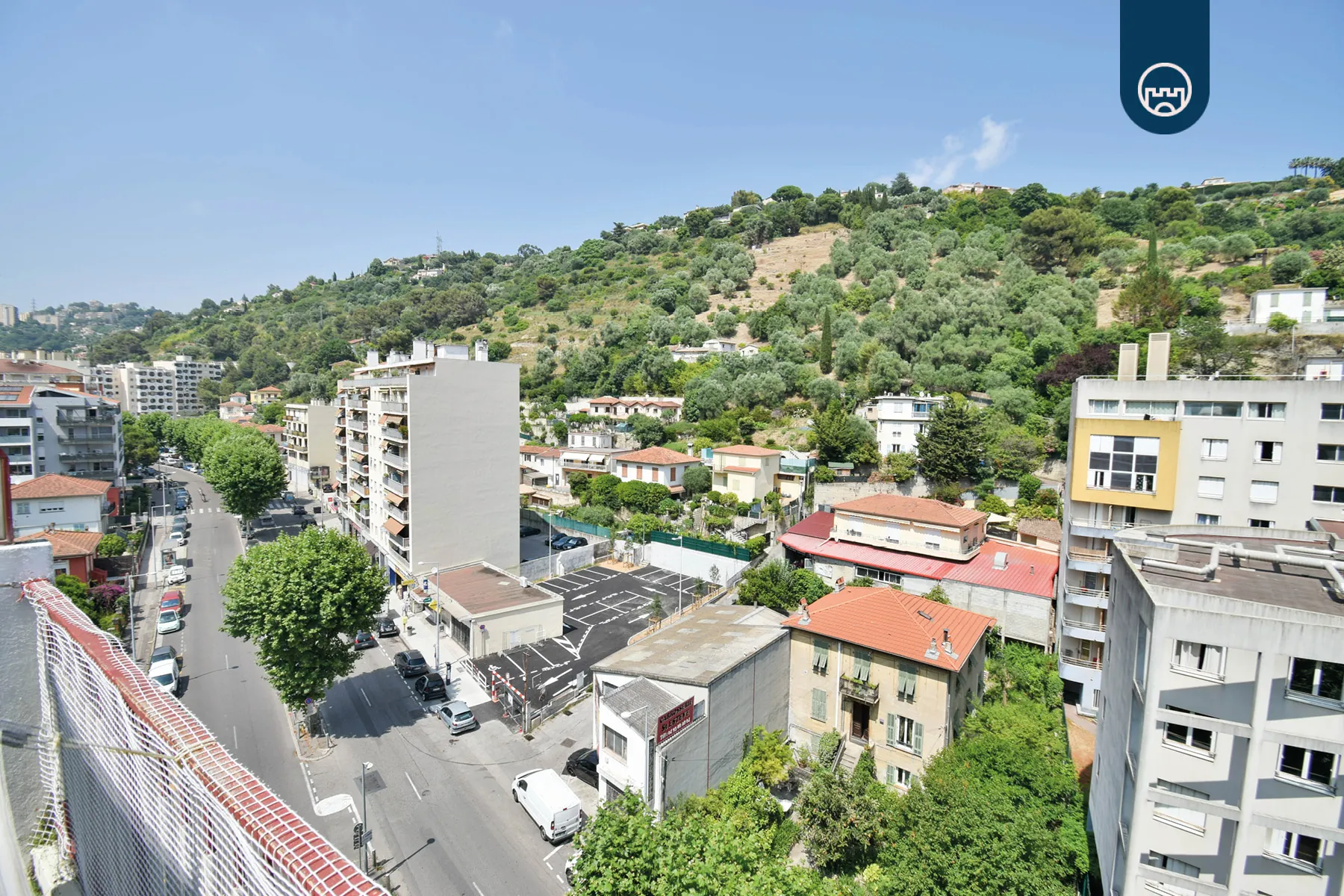 Appartement 3 pièces à Nice Magnan - Dernier étage avec terrasse et Vue Dégagée 