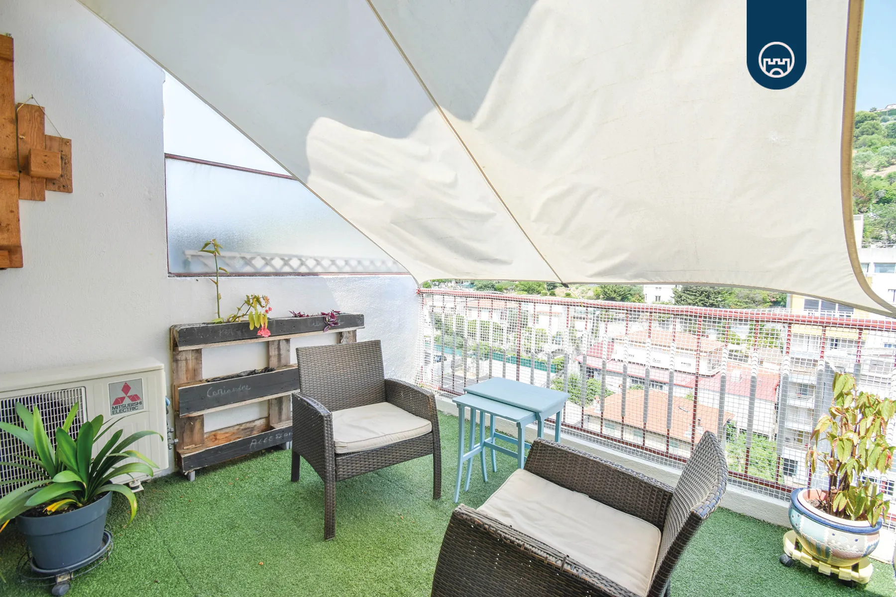 Appartement 3 pièces à Nice Magnan - Dernier étage avec terrasse et Vue Dégagée 